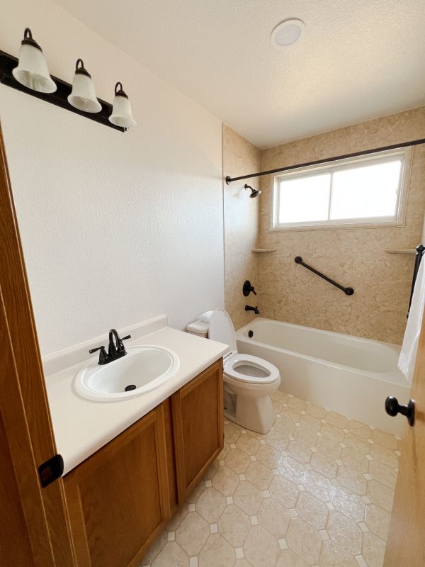 Top Bathroom Remodeling Companies in Leesburg, VA